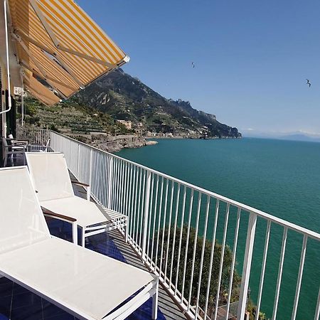 Nel Blu Dipinto Di Blu Villa Ravello Luaran gambar